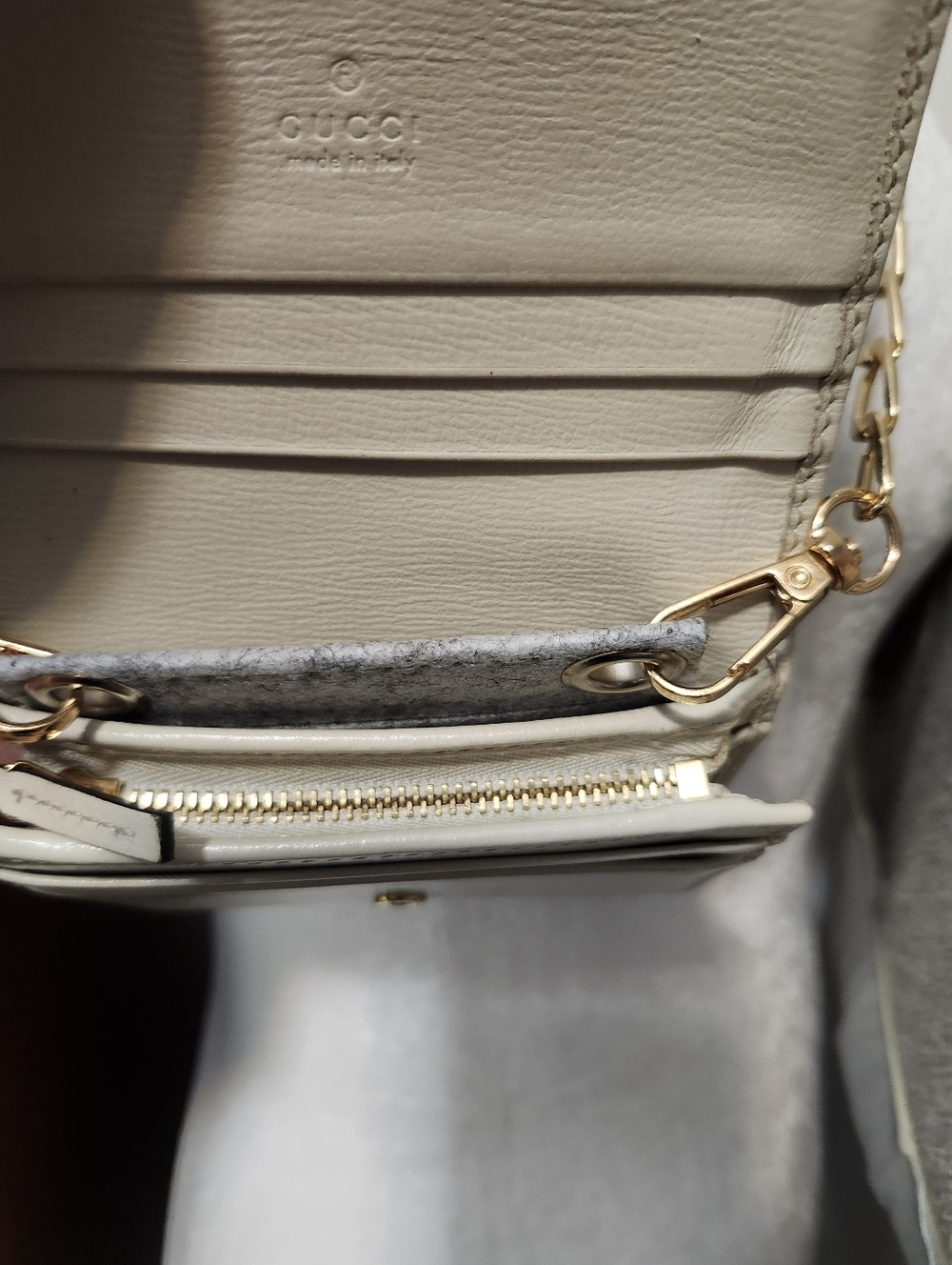 Gucci Mini Wallet Crossbody - Picture 6 of 12